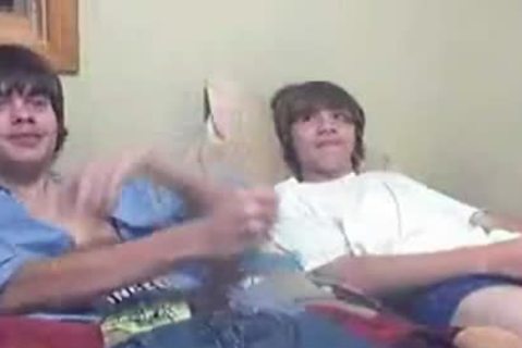 two teens on cam