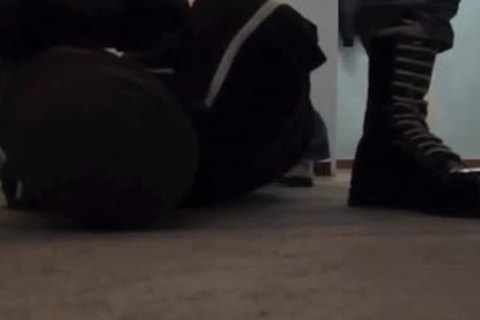 cocksucker Vs Skin: oral-stimulation sex, Bootlick, a lot of cum In mouth