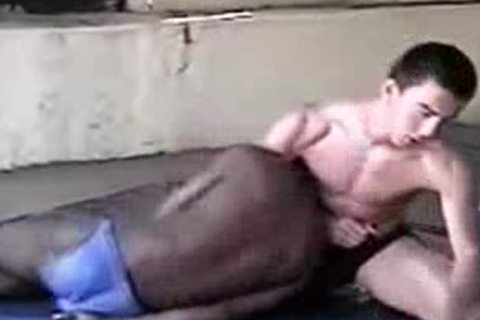 White teen DOMIINATES black teen