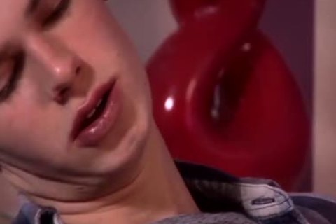 Hung twink Drake Law Getting gangbanged Hard By McKensie Cross