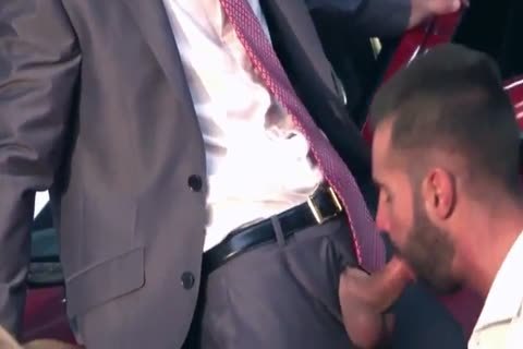 more At 3mystuff.com - tasty Car Salerman