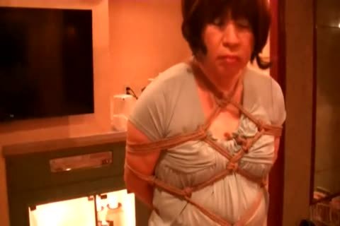 guys enjoy Jyosoukofujiko As Fake bondage Model