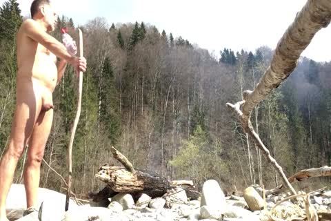 Nudist Starting-up His small dong