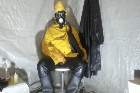 Watching A clip scene That A ally Sentt Me