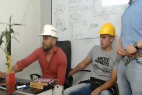 3 Workers bang And jack off Each Other