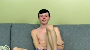 BoyCrush.com: Young american Jack jerking Carmen Delano