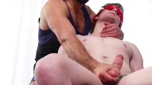 ChaosMen.com: Bald Jay kissing each other