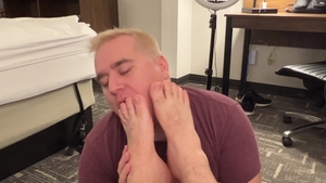 TicklishChubs: Sexy feet licking