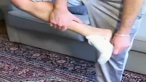 FootFriends.com - European kissing