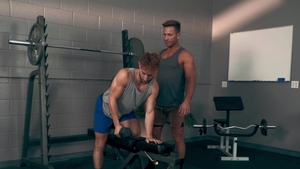 Sean Cody: Bulges Bouncing Between Reps
