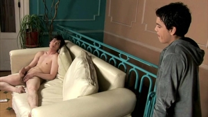 Boyz Party: Jules Stuffs Ariel's Greedy Hole